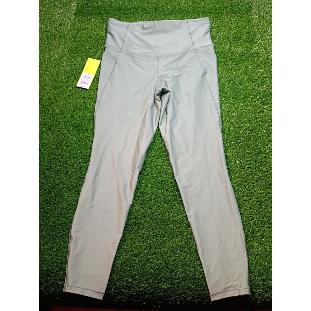 New All in Motion Women's High-Rise 7/8 Length Leggings - Size M NWT